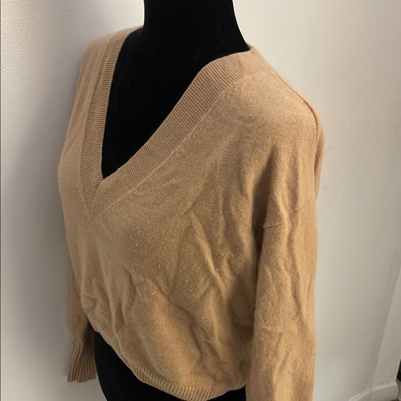 INTERMIX | Women’s Tan V-Neck Cropped Sweater Size Small - Picture 7 of 11